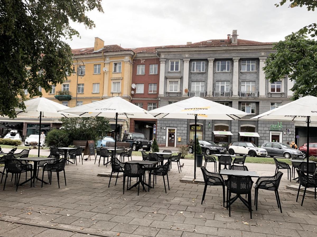Old Town Home Of Evil Dog Vilnius Luaran gambar